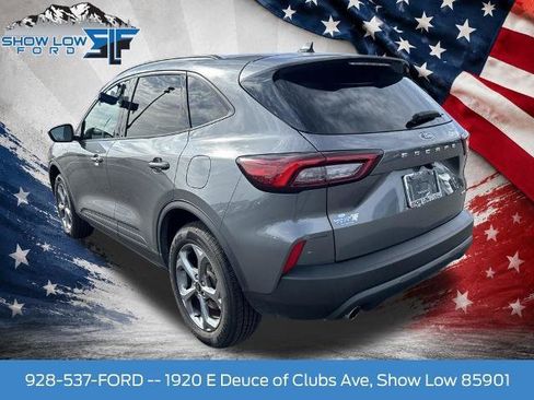 Certified 2025 Ford Escape ST-Line Select AWD/4WD image 5