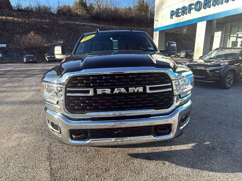 Used 2024 RAM 2500 Big Horn w/ Bed Utility Group AWD/4WD image 9