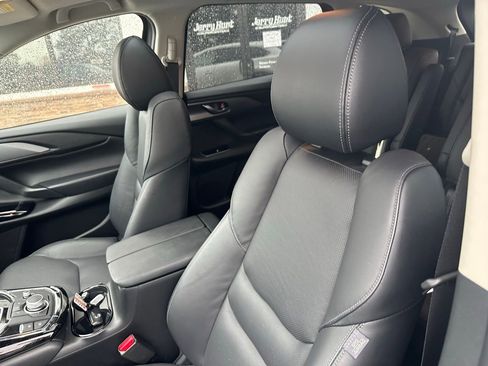 Used 2023 MAZDA CX-9 Touring image 3