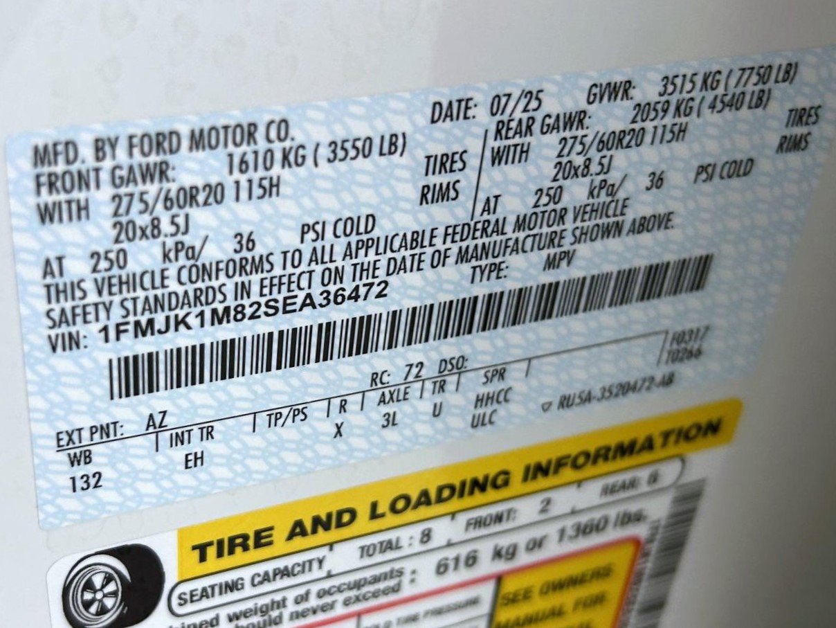 Used 2025 Ford Expedition Max Platinum AWD/4WD image 30