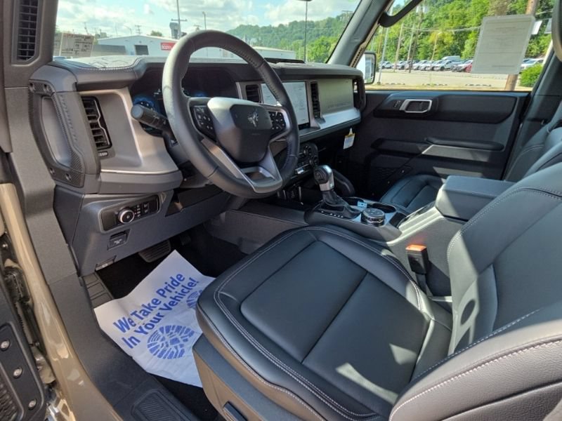 New 2026 Ford Bronco Outer Banks w/ Sasquatch Package AWD/4WD image 24