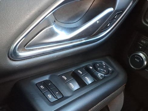 Used 2021 GMC Yukon AT4 w/ Rear Media and Nav Package image 23