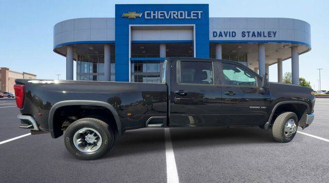 Used 2026 Chevrolet Silverado 3500 LT w/ Leather Package AWD/4WD image 9