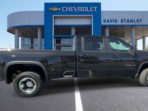 Used 2026 Chevrolet Silverado 3500 LT w/ Leather Package AWD/4WD image 9