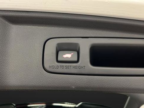 Used 2023 Honda CR-V Sport Touring image 32