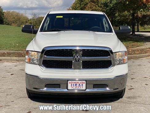 Used 2022 RAM 1500 Classic SLT w/ Electronics Group image 2