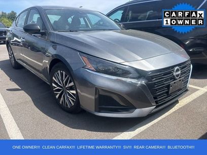 Used 2025 Nissan Altima 2.5 SV