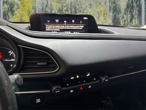 Used 2022 MAZDA CX-30 AWD 2.5 S w/ Select Package image 23