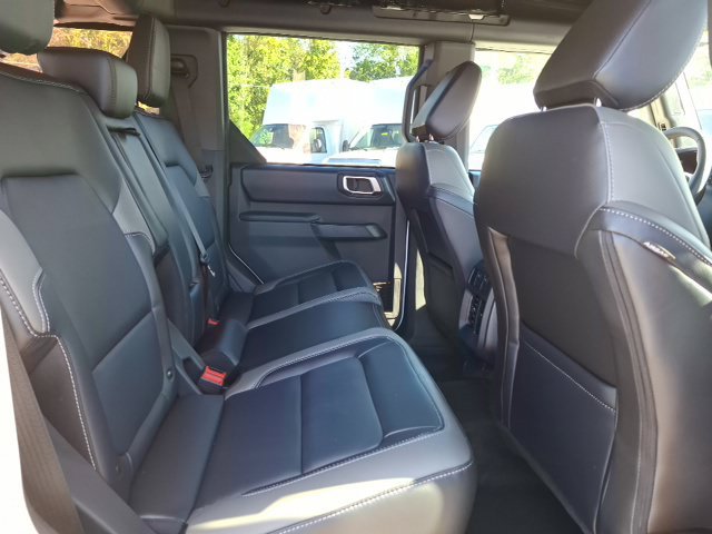 New 2026 Ford Bronco Outer Banks AWD/4WD image 30