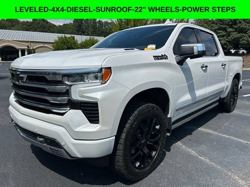 Used 2025 Chevrolet Silverado 1500 High Country AWD/4WD image 1