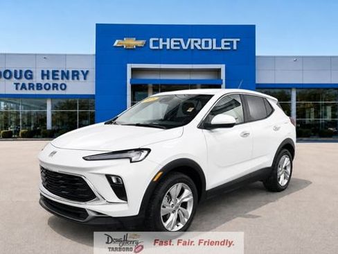 Used 2025 Buick Encore GX Preferred FWD image 1