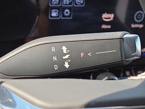 New 2025 Chevrolet Blazer EV LT image 16