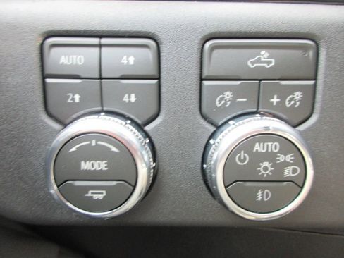 New 2026 GMC Sierra 2500 SLE image 16