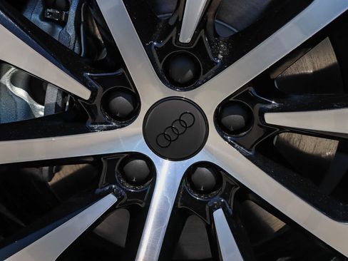 New 2026 Audi Q3 quattro 2.0T AWD/4WD image 15