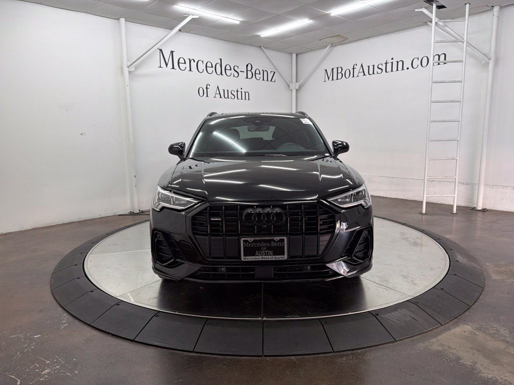Used 2024 Audi Q3 2.0T Premium Plus w/ Premium Plus Package AWD/4WD image 2