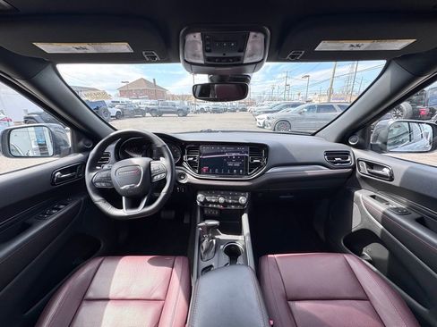 Used 2024 Dodge Durango GT image 10
