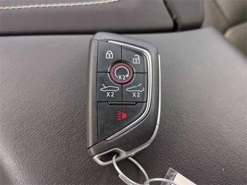 Certified 2025 Chevrolet Corvette Stingray Preferred Cpe w/ 2LT image 34