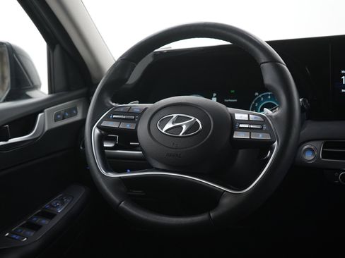 Used 2024 Hyundai Palisade SEL AWD/4WD image 16