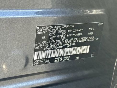 Certified 2025 Toyota RAV4 LE image 29