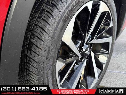 Used 2023 Mitsubishi Outlander SE image 9