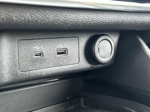 Certified 2023 Nissan Rogue SV AWD/4WD image 24