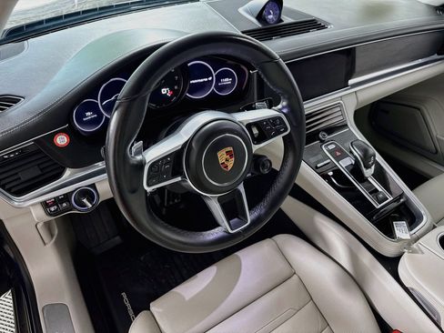 Used 2020 Porsche Panamera 4 AWD/4WD image 14