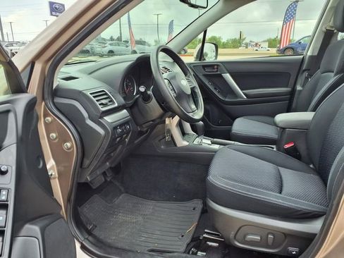 Used 2016 Subaru Forester 2.5i Premium w/ Popular Package #1 AWD/4WD image 7