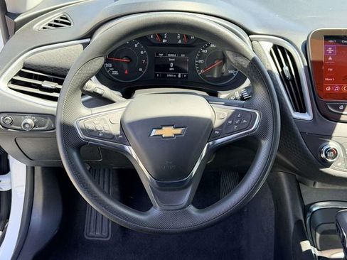 Used 2024 Chevrolet Malibu LT image 18