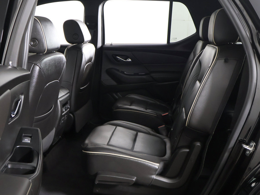 Used 2023 Chevrolet Traverse Premier AWD/4WD image 36