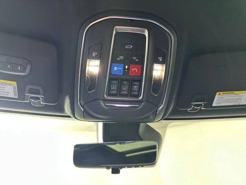 Used 2024 Jeep Grand Cherokee Limited 4xe image 24