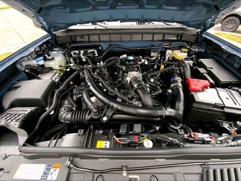 New 2025 Ford Bronco Badlands w/ Sasquatch Package image 11