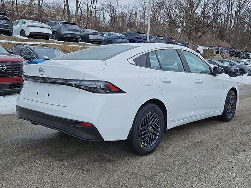 New 2026 Nissan Sentra SV image 6