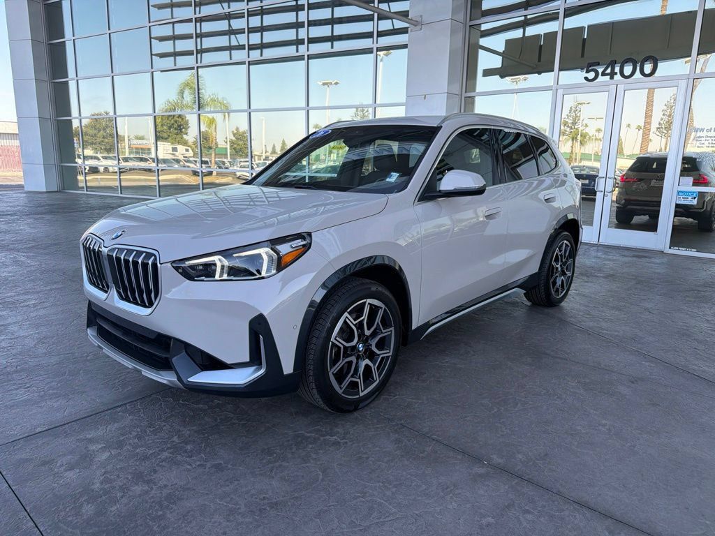 Used 2026 BMW X1 xDrive28i w/ Convenience Package AWD/4WD image 1