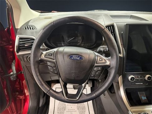 Used 2023 Ford Edge SEL w/ Convenience Package image 12