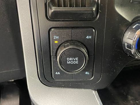 Used 2023 Ford F150 Lariat AWD/4WD image 12