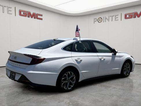 Used 2023 Hyundai Sonata SEL w/ Cargo Package FWD image 3