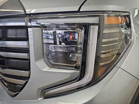 Certified 2023 GMC Sierra 1500 AT4 w/ AT4 Premium Package image 34