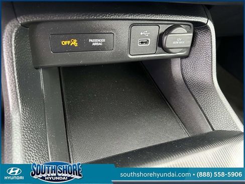 Used 2024 Honda Civic Sport image 31