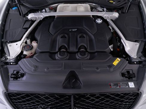 Used 2025 Bentley Continental GT Speed image 43