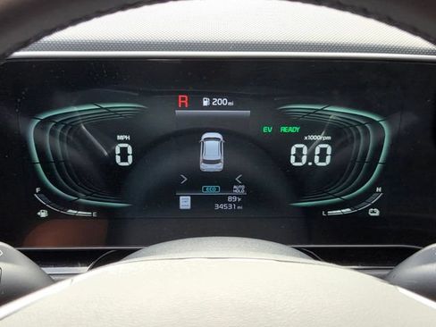 Used 2023 Kia Niro EX FWD image 21