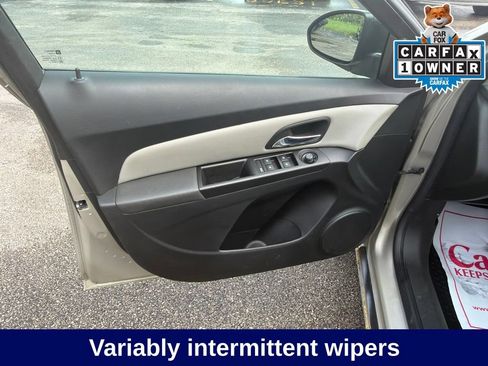 Used 2014 Chevrolet Cruze LS FWD image 23