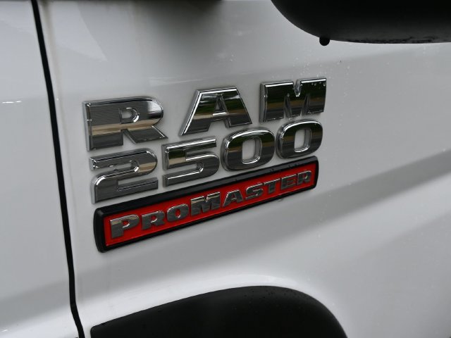Used 2019 RAM ProMaster 2500 w/ Premium Appearance Group FWD image 24