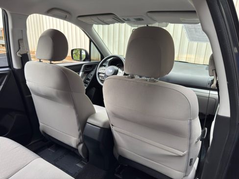 Used 2015 Subaru Forester 2.5i w/ Alloy Wheel Package AWD/4WD image 28