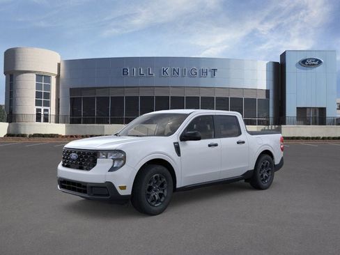 New 2026 Ford Maverick XLT w/ XLT Luxury Package FWD image 2