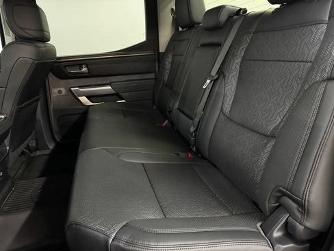 Used 2022 Toyota Tundra SR5 w/ SR5 Premium Package AWD/4WD image 12