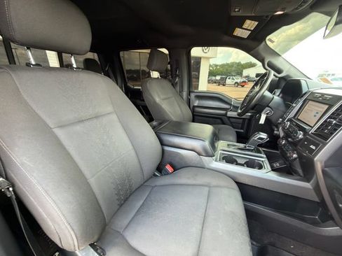 Used 2019 Ford F150 XLT w/ Equipment Group 302A Luxury AWD/4WD image 29