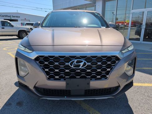 Used 2020 Hyundai Santa Fe SE image 2