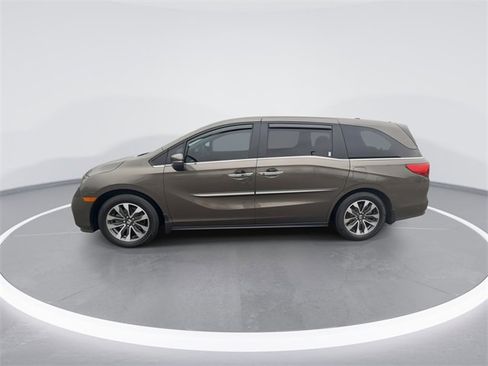 Used 2023 Honda Odyssey EX-L image 5