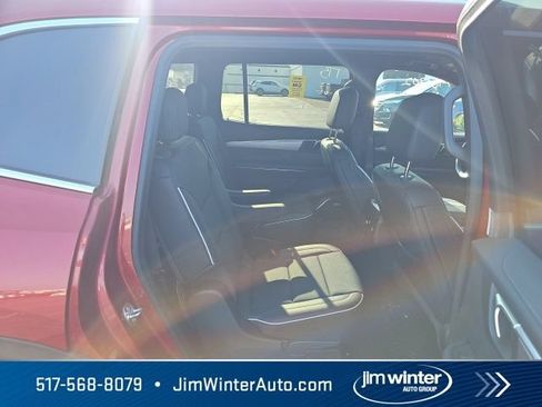Certified 2026 Buick Enclave Preferred AWD/4WD image 6