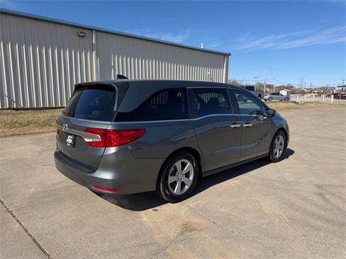 Used 2020 Honda Odyssey EX image 3